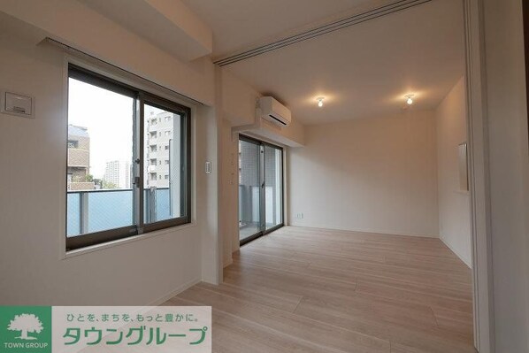 南千住レジデンスの物件内観写真